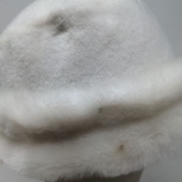 Madison & Max Womens Vegan Fur Hat White Ivory OSFM Poly Blend W/Tags - Picture 6 of 11